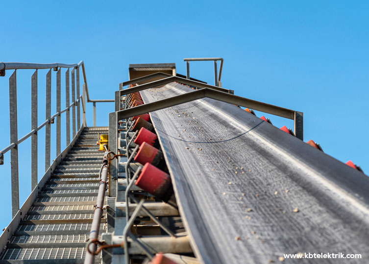 What Are Some Of The Most Important Safety Guidelines To Follow When Working With Conveyor Belts?
